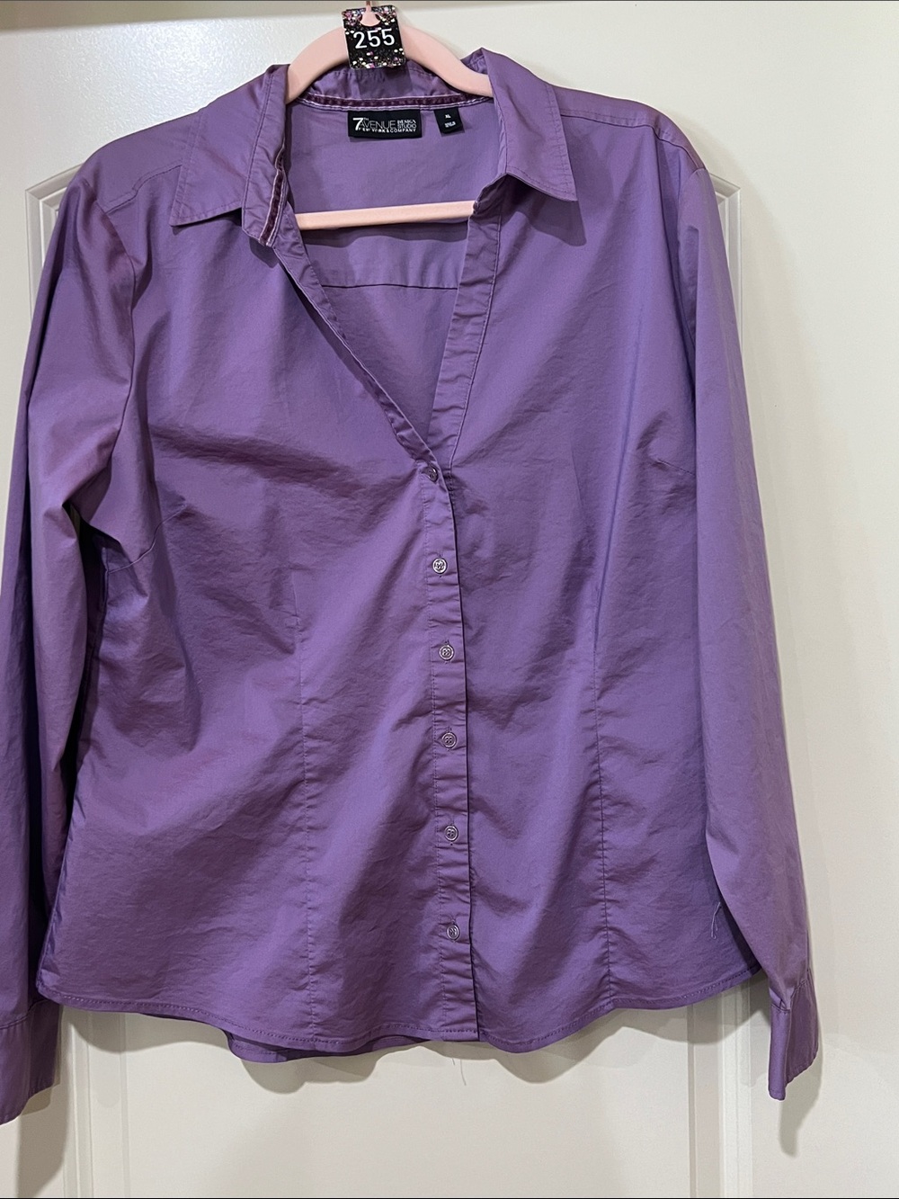7th Ave Design Studio lavender w/ tinge of iridescent. Button-Down Shirt H255